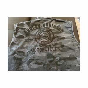 Harley-Davidson Genuine MotorClothes Men's Camo Blowout Sleeveless Button Up Shi